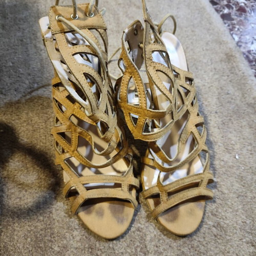GoGo Shoes summer sandals used, size 40, mustard color