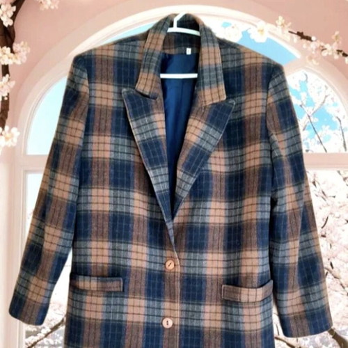 Vintage wool plaid oversized blazer like new, multicolor