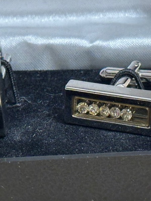 Cufflinks new
