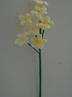 Πλεκτό μπουκέτο κατόπιν παραγγελίας με κίτρινα λουλούδια