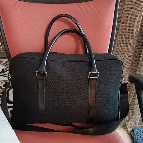 Enrico Coveri shoulder bag black like new for laptop