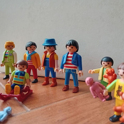 Playmobil figures like new
