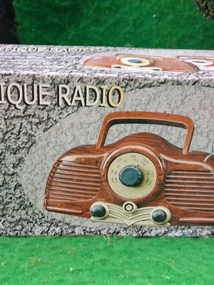 Vintage Clasik CT-36K Radio new, analog AM/FM receiver