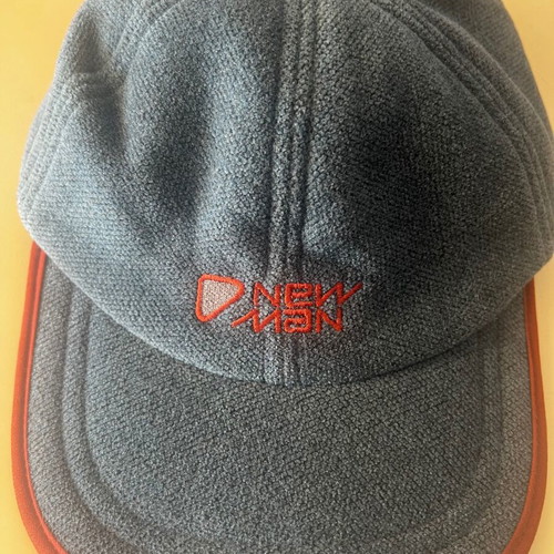 New Man winter hat like new, size M, blue