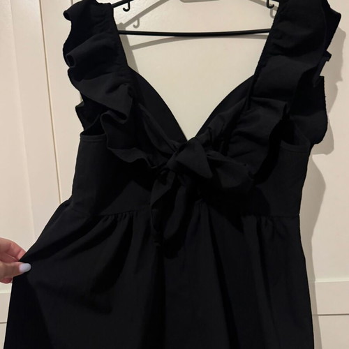 Shein mini summer dress black, new with zipper and back ties