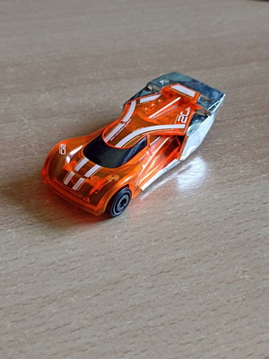 Hot Wheels Lindster Prototype 1:64 like new