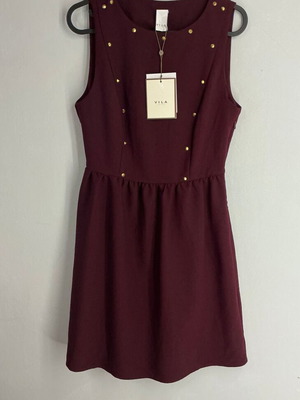Vila sleeveless dress new, red, size S