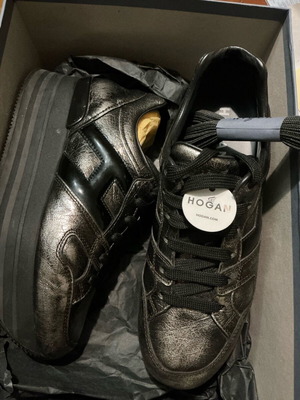 Hogan sneakers platform leather size 38.5 like new black and gold