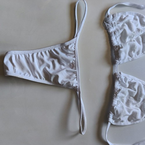 Bikini super sexy string white size XS new