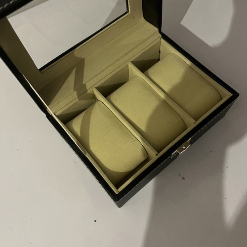 Watch case like new