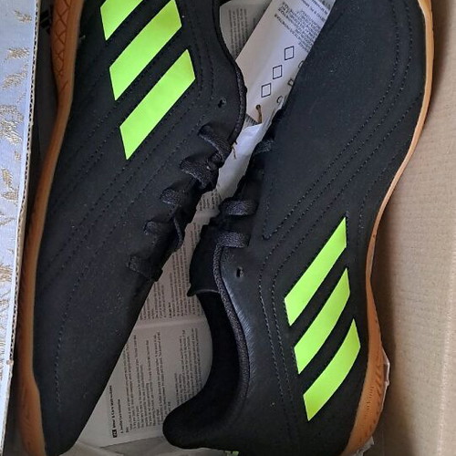 Adidas παπούτσια νούμερο 39 καινούρια, μαύρα