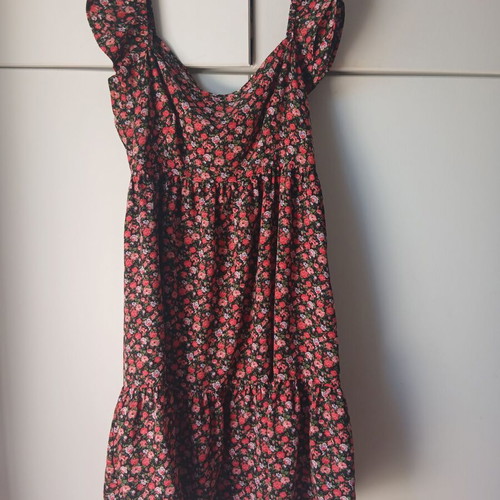Shein floral dress like new, size XXL, colorful, knee length