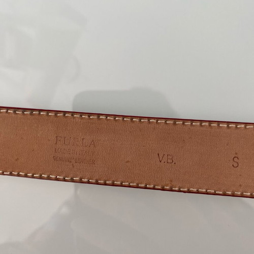 Furla leather belt like new, size S, red