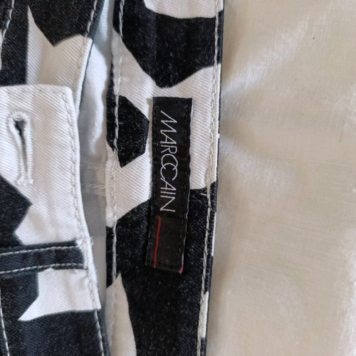 Marc Cain flared jeans with animal print, like new, size XS