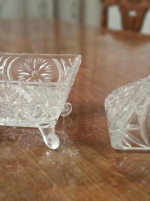 Glass sugar bowl with lid square shaped with embossed designs