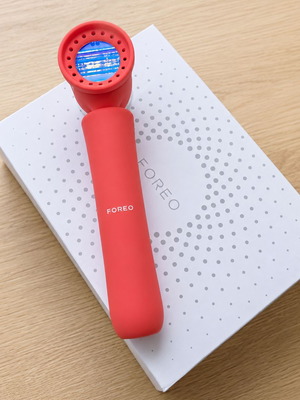 Foreo Peach 2 IPL hair removal device like new, with box