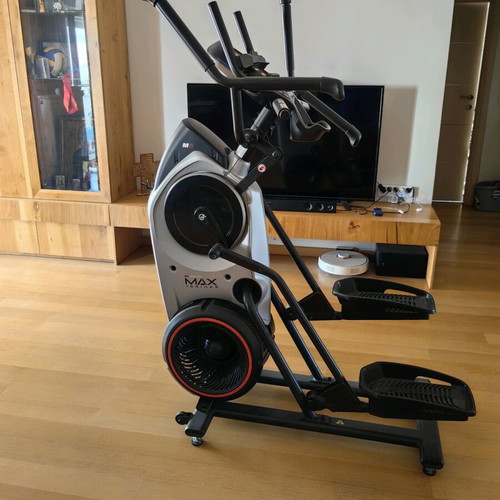 Bowflex Max Trainer M6 electromagnetic elliptical machine like new