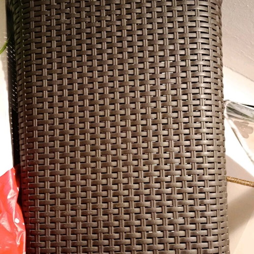Curver Style Wicker Laundry Basket with Lid used