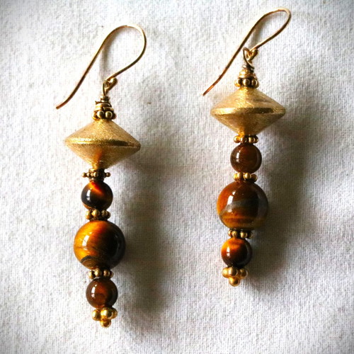 Gold earrings with tiger's eye and 22K gold-plated clasp new