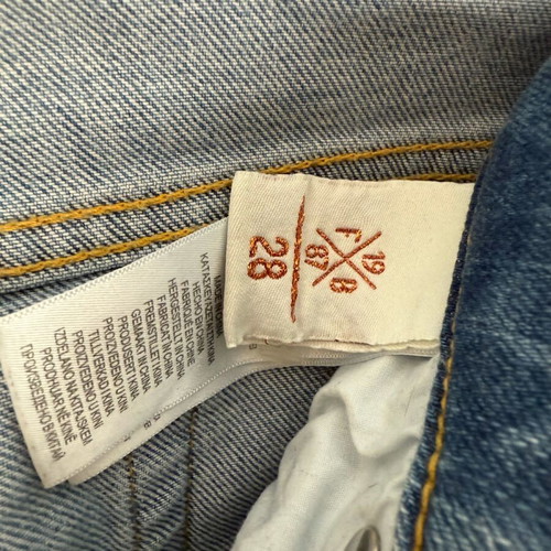 Funky Buddha jeans with crop hem like new, mid waist, size 28