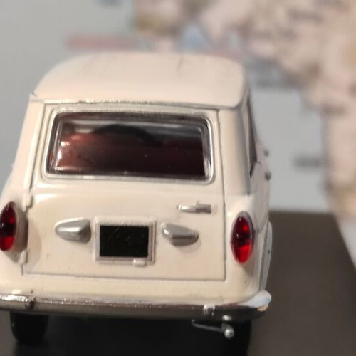 Fiat 1100R Familiare 1966 model car 1/43 scale