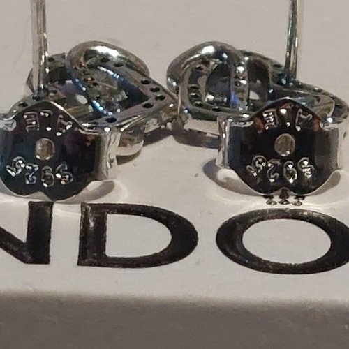 Pandora earrings new, heart design with white zirconia