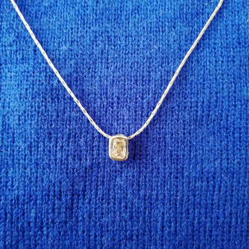 Silver 925 pendant like new with honey zircon