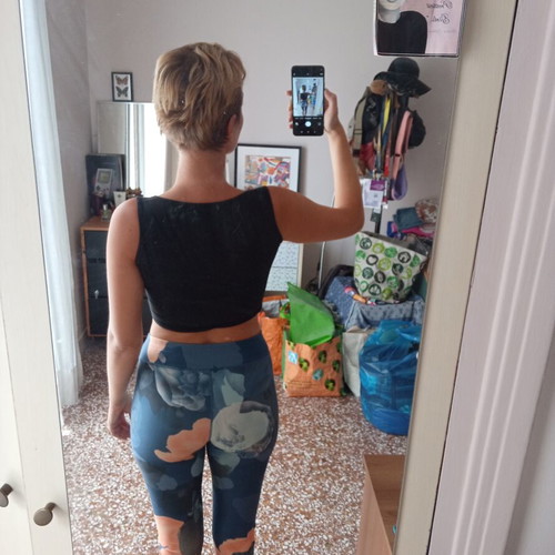 Comfortable summer workout leggings