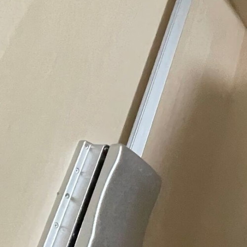 Wardrobe lift for wardrobes 60 to 83 cm wide like new