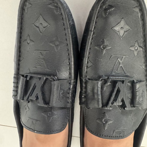 Louis Vuitton loafers size 42, black leather with monogram