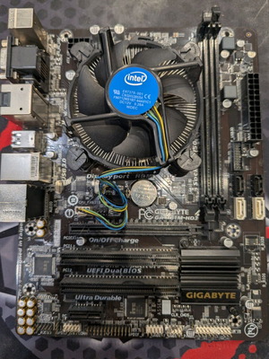 Gigabyte GA-H81M-HD3 motherboard with i5 4th gen CPU used
