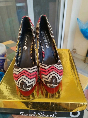 Sedici high-heeled woven pumps size 37 new, black and red