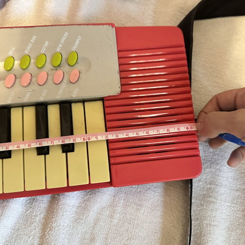 Barbie Keytar Piano Keyboard Vintage 2002