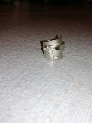 Handmade ring with rhinestones