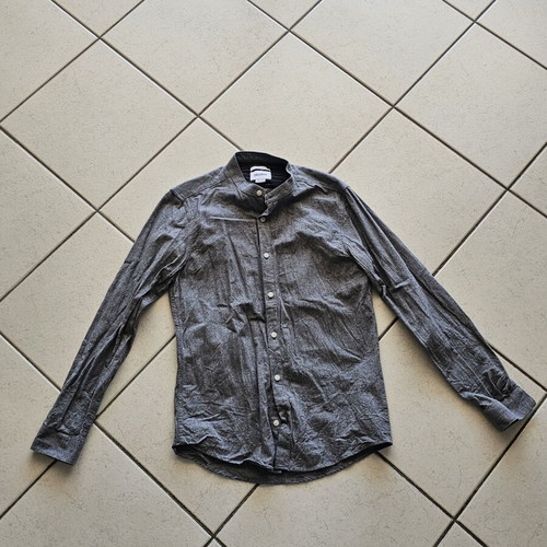Pull & Bear shirt gray size S like new