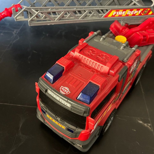 Dickies fire truck large used with lights and sound 35 cm