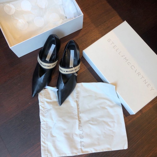Stella McCartney black pumps size 37 new, vegan leather