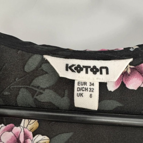 Koton dress size 34 used with floral pattern dark green