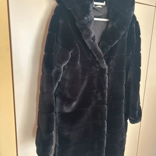 Sweet Miss synthetic fur coat with hood black like new size M/L
