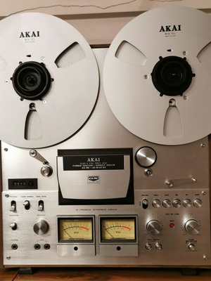 Akai GX-630D магнитофон с лента