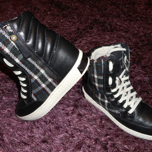Diesel Jordana sports shoes new, size 39, black and white