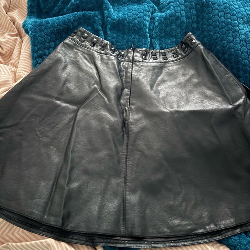 Attrattivo leather skirt size S like new, black