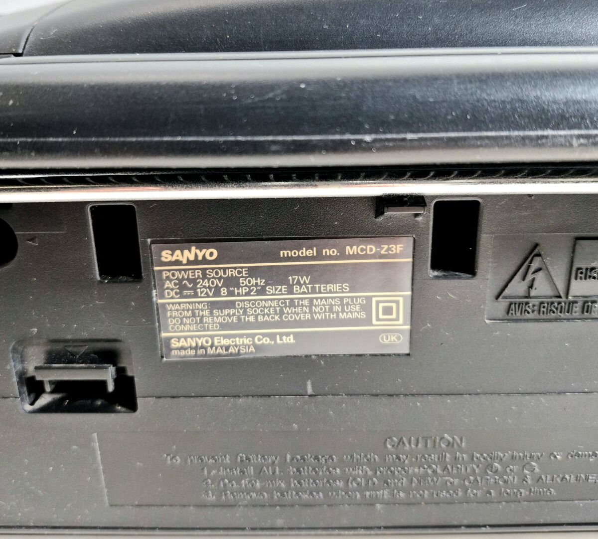 Sanyo MCD-Z3F Radio CD Player used,… - € 20,00 - Vendora.cy