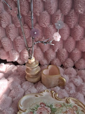 Custom-made gypsum ceramic set with vase, heart-shaped cup, and tray