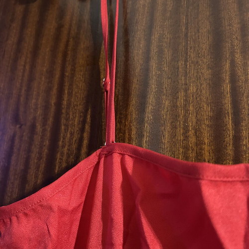 Red dress with embroidery, adjustable straps, XL