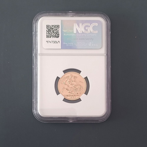 Gold Sovereign 1982 MS65 NGC certified