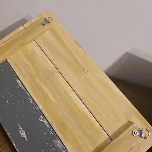 Handmade wooden hanger like new with 3D design
