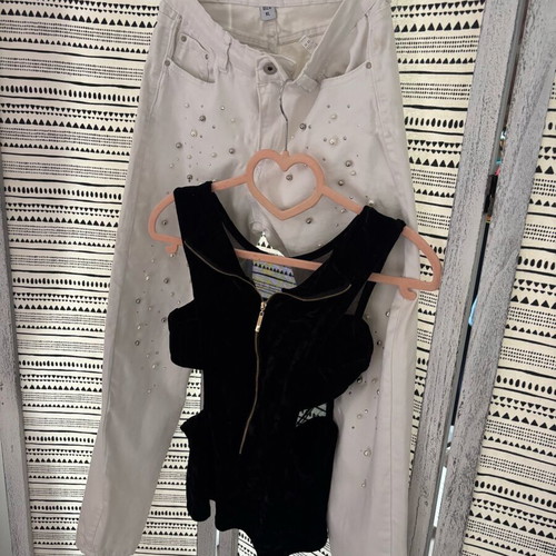 White summer pants with beads XL like new