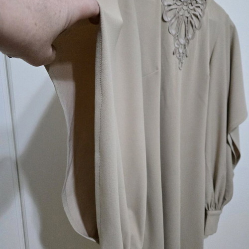 Raccar dress new, mini beige crepe with unique sleeve