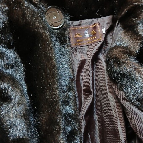 Women's fur coat used, size XXL
